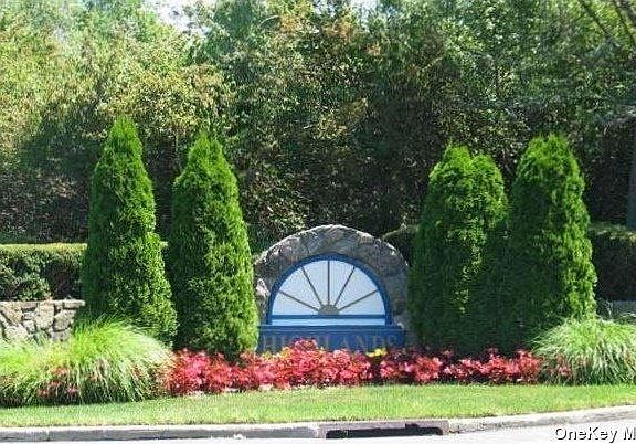 2nd image of 193 Windward Dr #193