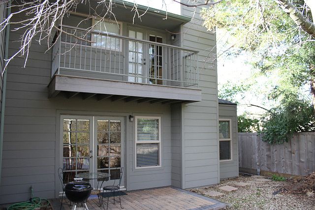 1st image of 1283 Vista Del Lago