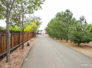 2731 Clapham Ln, Minden, NV 89423