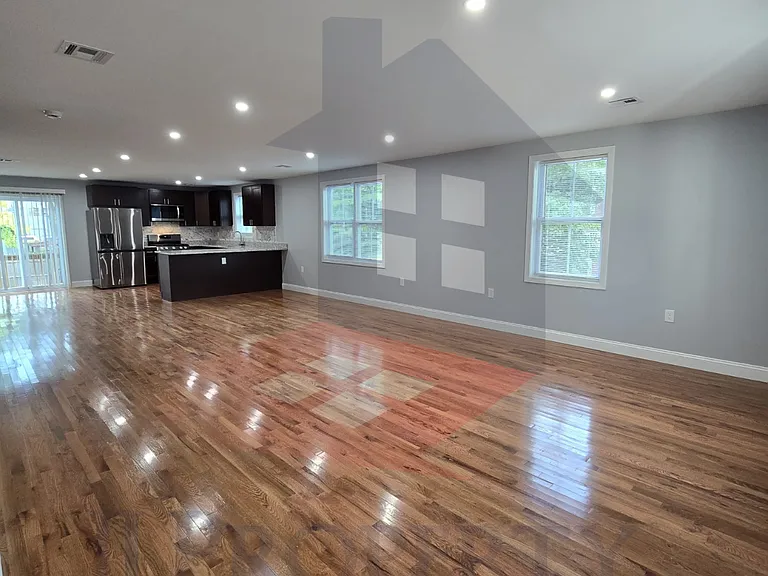14-16 Alicant St #1 — Photo 5