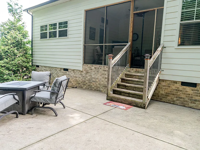 122 Timberland Dr — Photo 19