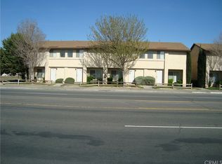 12745 Navajo Rd, Apple Valley, CA 92308