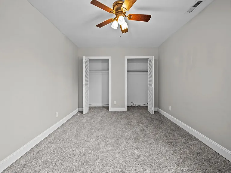 4 S Onsville Pl — Photo 13