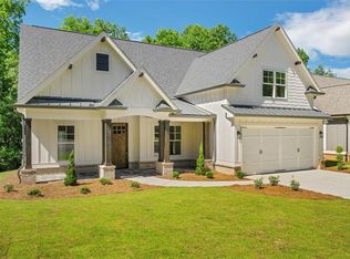 5820 Swinging Gate Rd, Gainesville, GA 30506