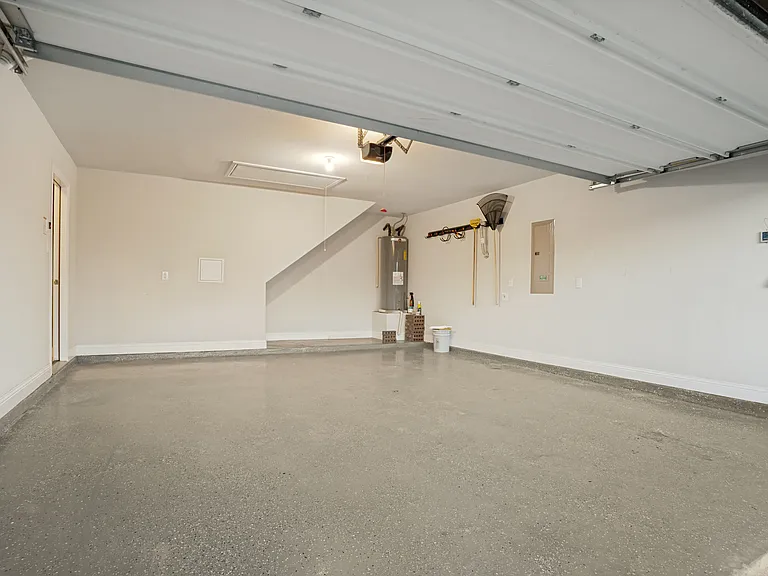 3406 Herron Dr — Photo 25