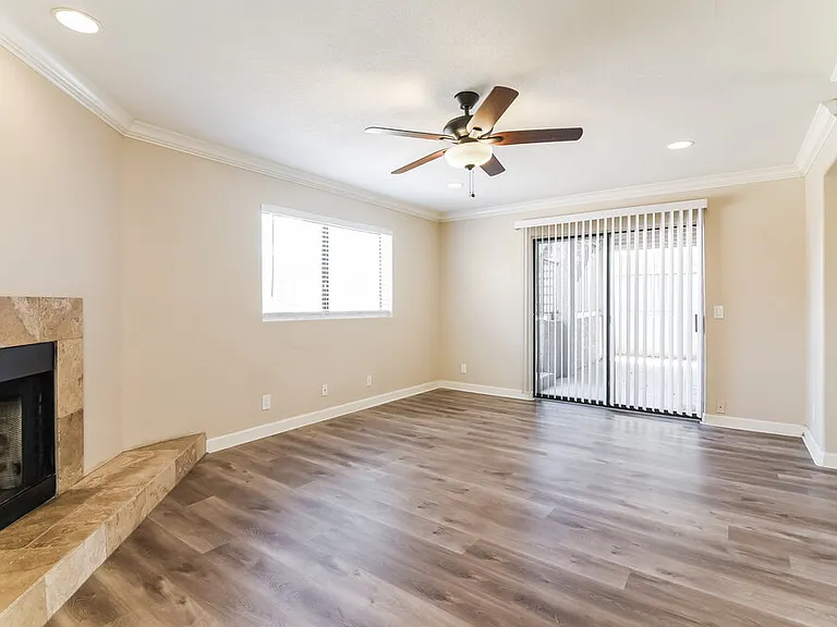 1522 W Del Rio St — Photo 13
