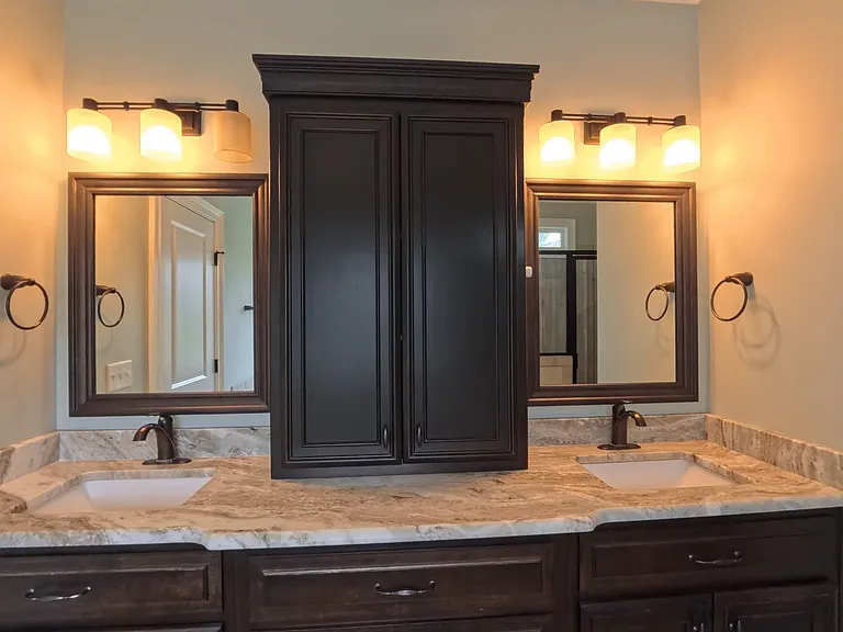 7266 Creek Ridge Rd — Photo 8