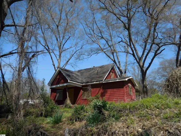 943 S Irwin Avenue Ext, Spartanburg, SC 29306