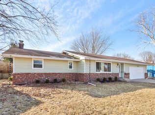 65 8th St, Prairie Du Sac, WI 53578