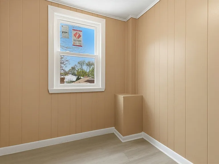 84 Margin St #2 — Photo 24