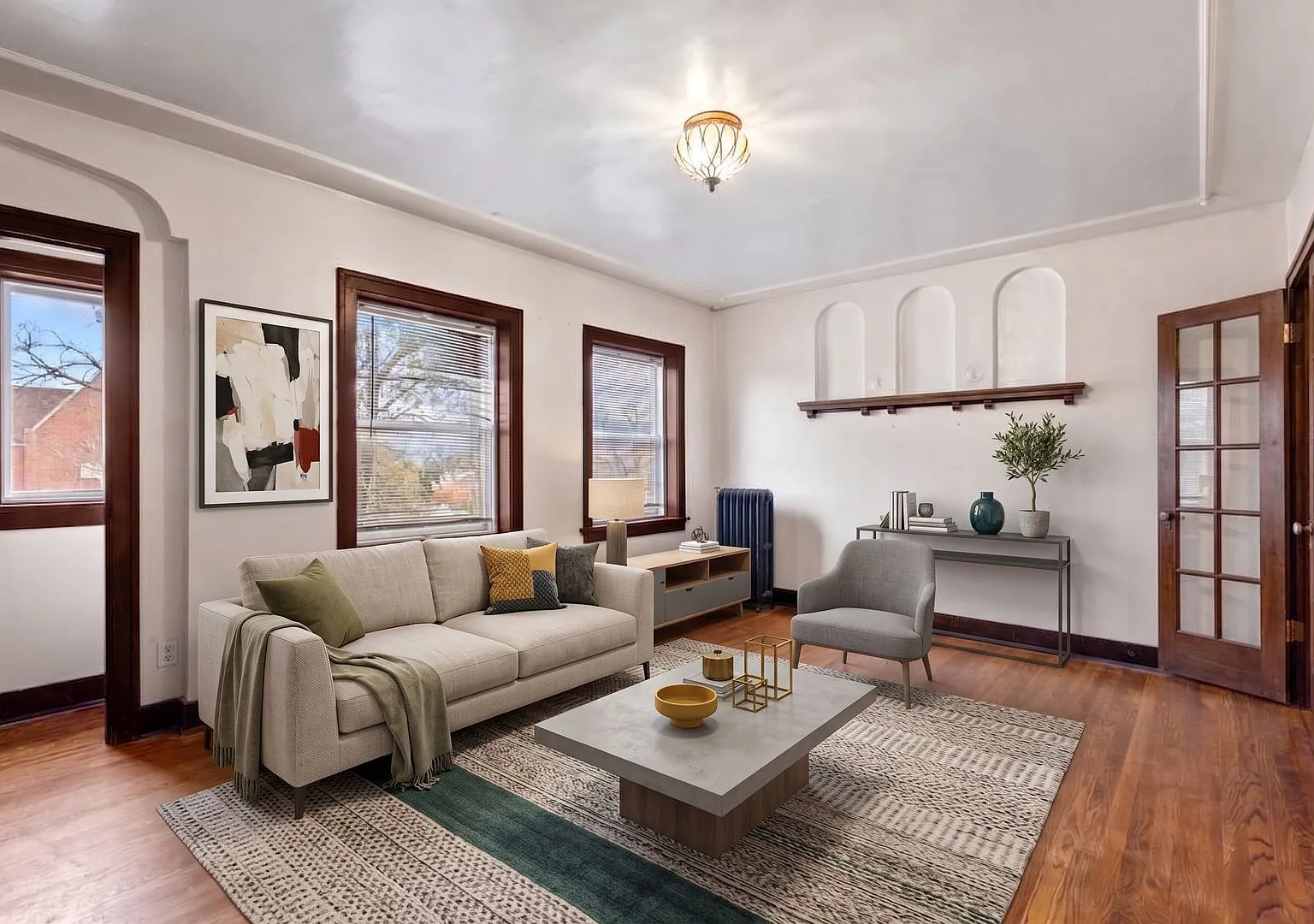 Upton Apartments — Photo 4
