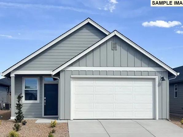 1594 N Young St, Lafayette, OR 97127