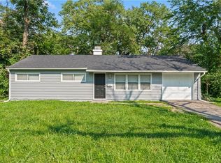 11411 Delmar Cir, Kansas City, MO 64134