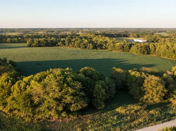 199 E 199th St, Pleasant Hill, MO 64080