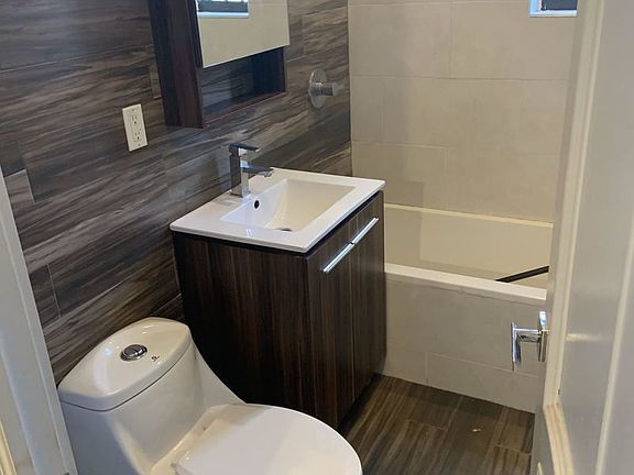 5th image of 2714 Avenue D APT 4B