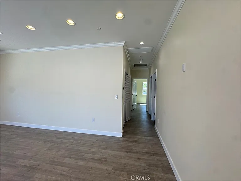 10054 Barling St — Photo 11