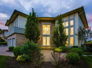 27 Kettlepond Rd, Jericho, NY 11753