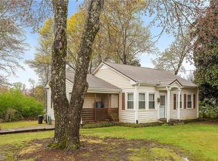 1111 W South Broad St, Walhalla, SC 29691