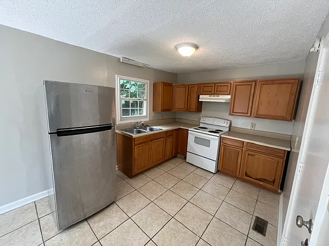 2812 Bob O Link Dr — Photo 6