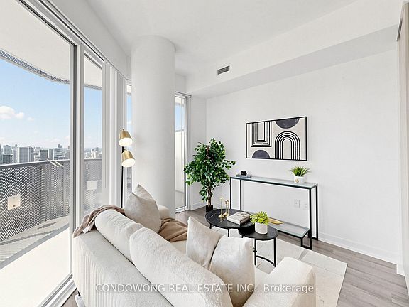 3rd image of 138 Downes St #6212