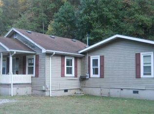 1470 Appalachian Hwy, Pineville, WV 24874