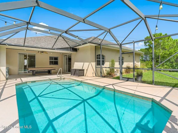 4545 Celestial Dr, Grant Valkaria, FL 32949