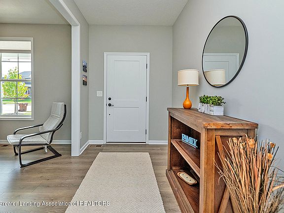 3rd image of 5614 Copper Creek Dr