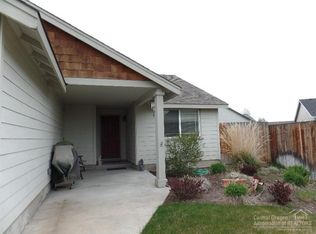 1131 NW 21st Pl, Redmond, OR 97756