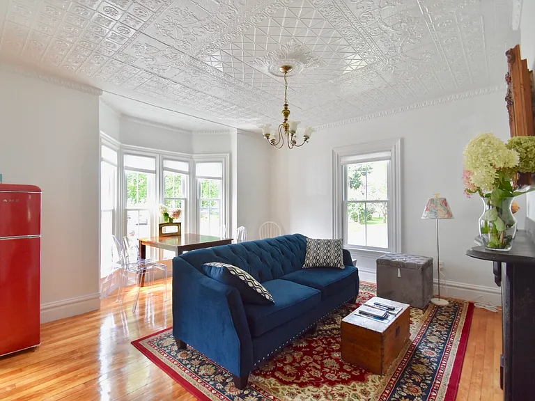 35 Cumberland St #1 — Photo 2