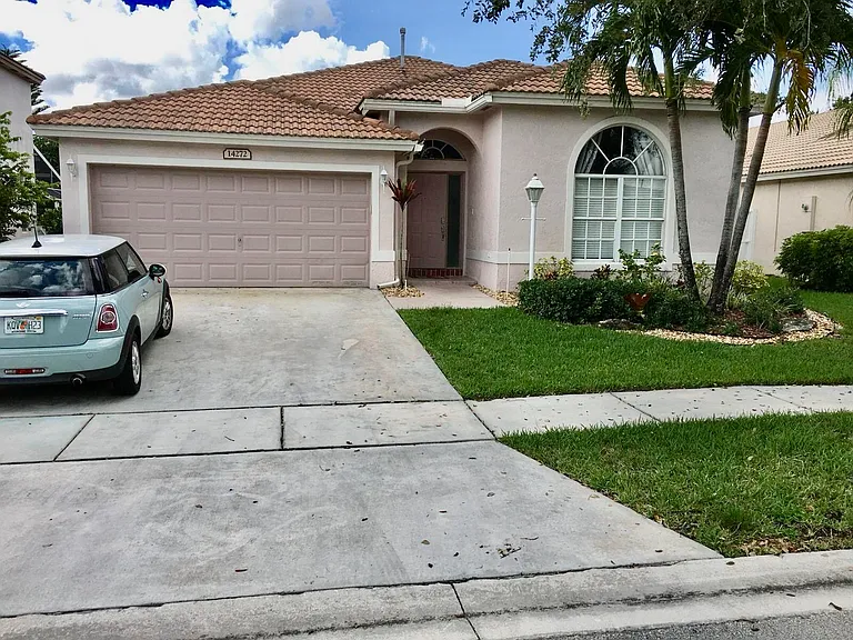14272 NW 18th Ct — Photo 22