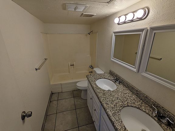 5th image of 1280 W 24th St APT 21
