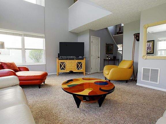 5th image of 6433 Eagle View Dr