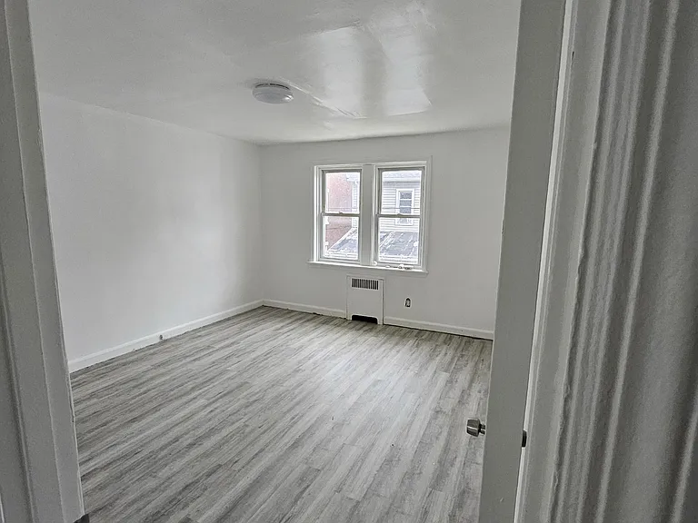 225 N Penn St — Photo 10
