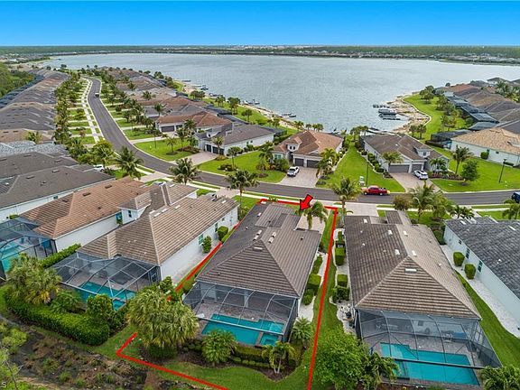 5th image of 14985 Blue Bay CIR