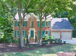 900 Oxgate Cir, Raleigh, NC 27615