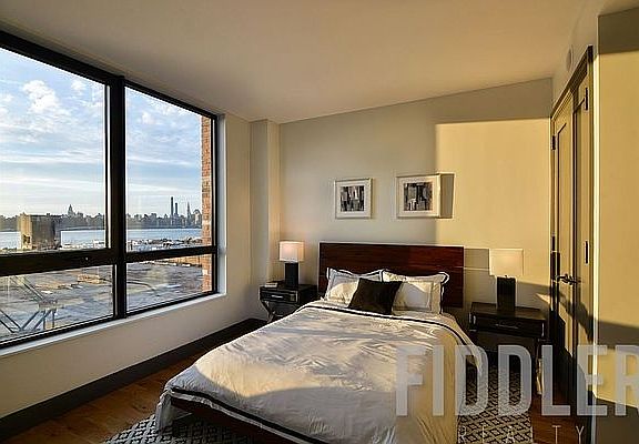 2nd image of 56 Oak St #4K