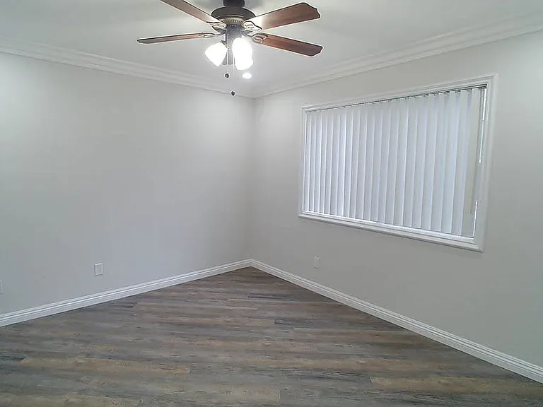 14242 Roscoe Blvd — Photo 55