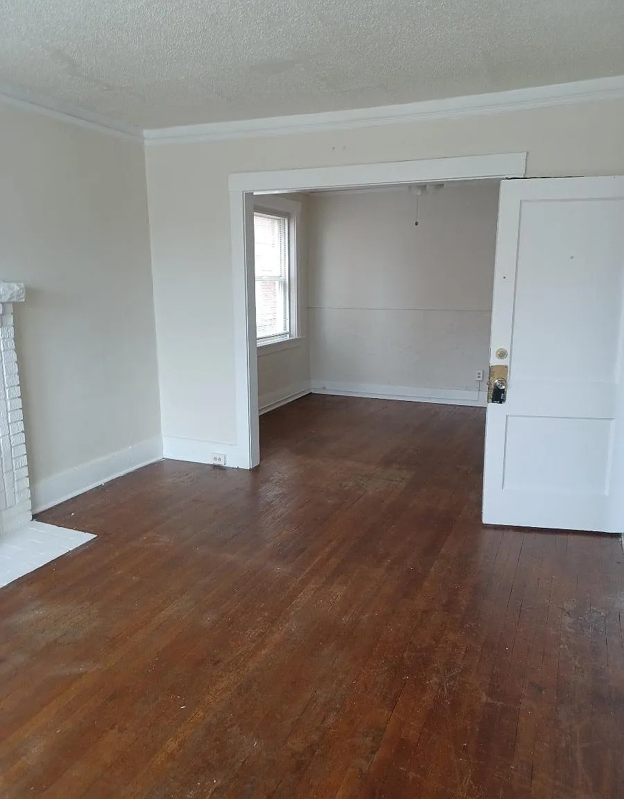 1531 S Rockford Ave — Photo 4