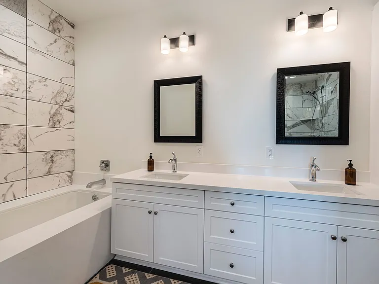 Mission View Residences — Photo 46