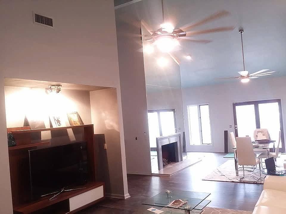 1st image of 8000 Donore Pl