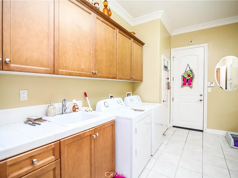8245 Soft Winds Dr — Photo 16
