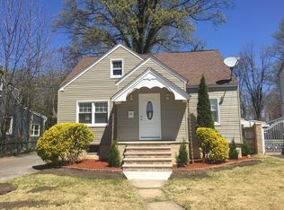 671 Wood Ave, Roselle, NJ 07203