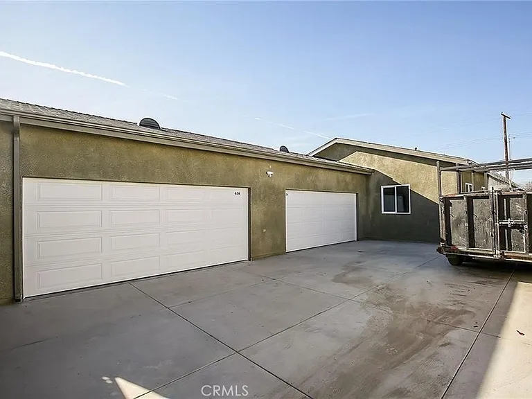 626 N Dalton Ave — Photo 4
