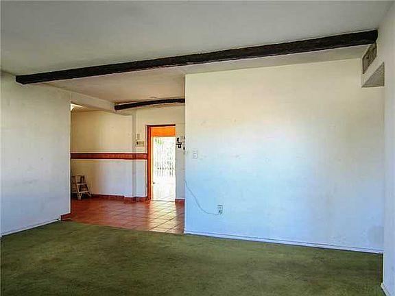 4th image of 7708 Franklin Dr