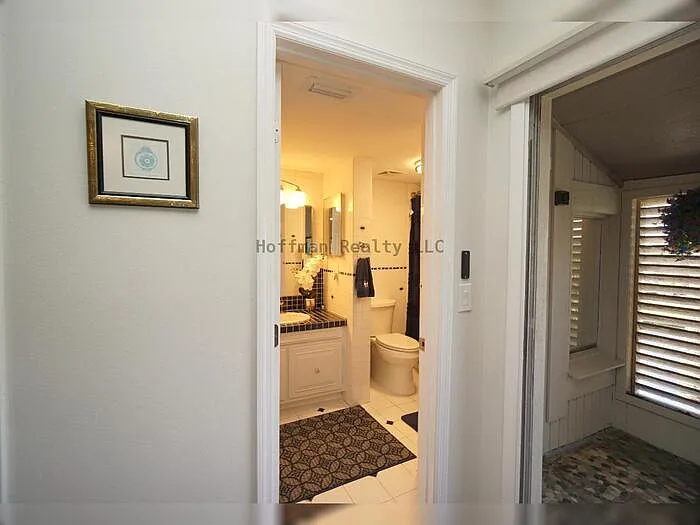 6325 Newtown Cir #B5 — Photo 22
