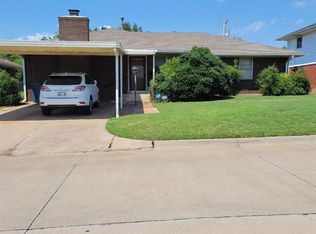 121 W Coe Dr, Midwest City, OK 73110