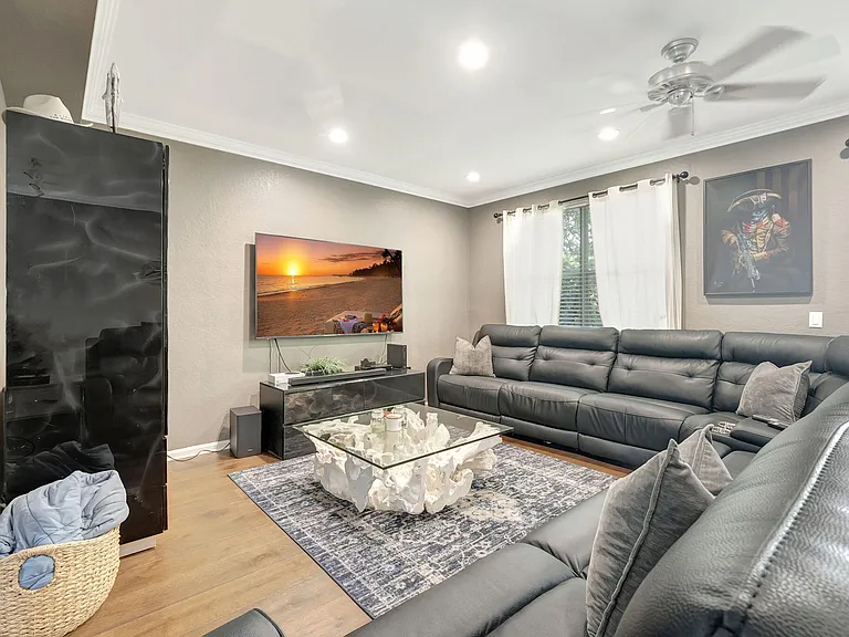 16089 Poppy Seed Cir #2007 — Photo 10