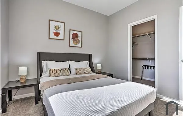 5302 E 64th Ave — Photo 16