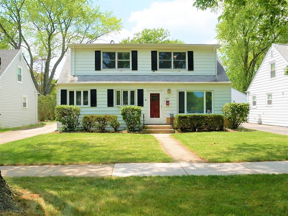 1st image of 1002 N Dryden Ave