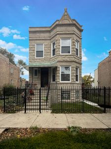 4032 W Wilcox St, Chicago, IL, 60624